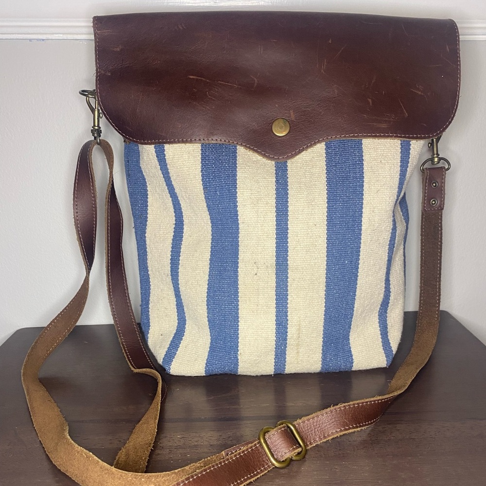 Serendipity Crossbody Bag from Bolivia